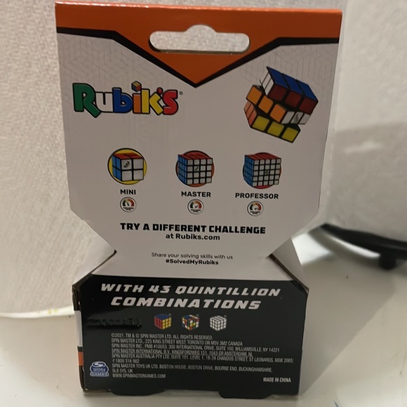 Rubiik’s Cube New - Picture 2 of 6